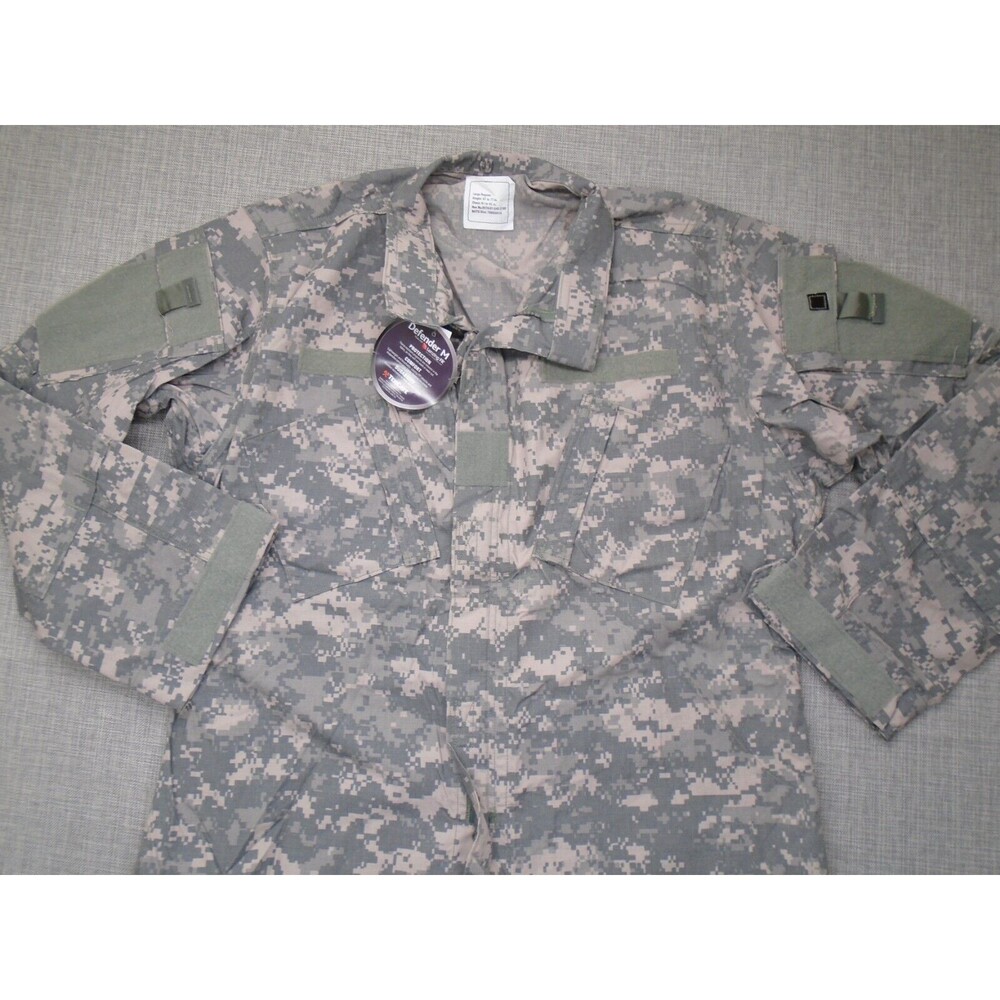 Defender M Digital Camo Men's Size Large BDU Full Zip Army Military Jacket